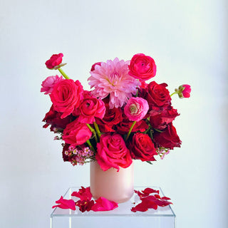 valentine's day grand luxe seasonal fresh flower arrangement - houseoflilac