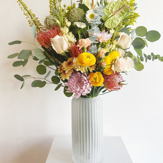 Glass Wavy Vase - houseoflilac