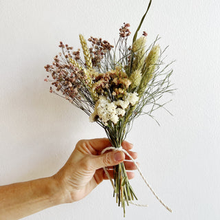 small dried flower bundle - houseoflilac