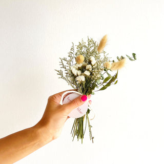 small dried flower bundle - houseoflilac