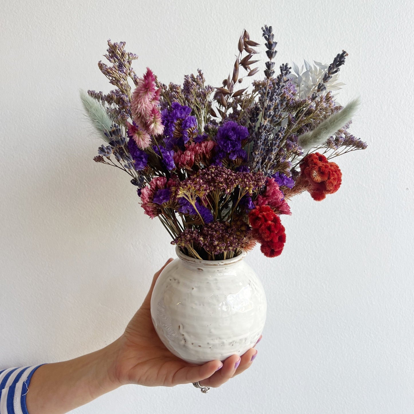 White Round Page Vase - houseoflilac