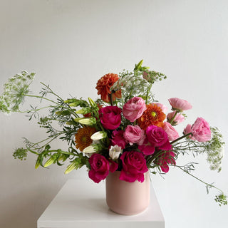 chic luxe seasonal fresh flower arrangement