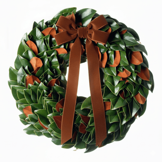 fresh magnolia wreath (preorder for week of september 22) - houseoflilac