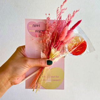 valentine's day flowergram + lollipop