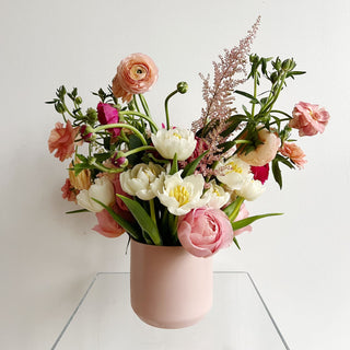 grand luxe seasonal fresh flower arrangement