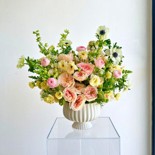 grand chic luxe seasonal fresh flower arrangement - houseoflilac