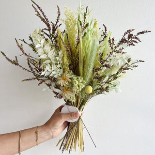 spring dried flower bouquets