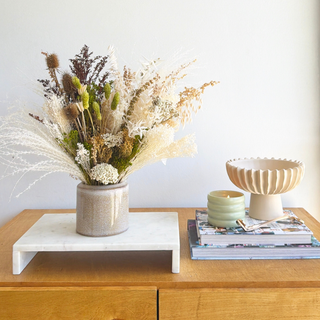 Neutral Fall Arrangements