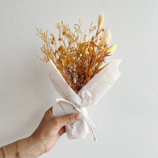 spring small dried flower bundles - houseoflilac