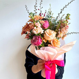 valentines's day single plus fresh flower bouquet wrap