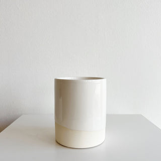 churn white vase - houseoflilac