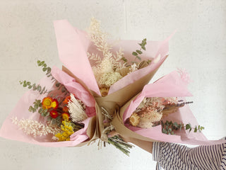 Dried Flower Bouquet - Wholesale