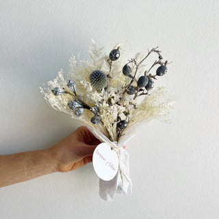 white snow holiday dried flower wraps - houseoflilac