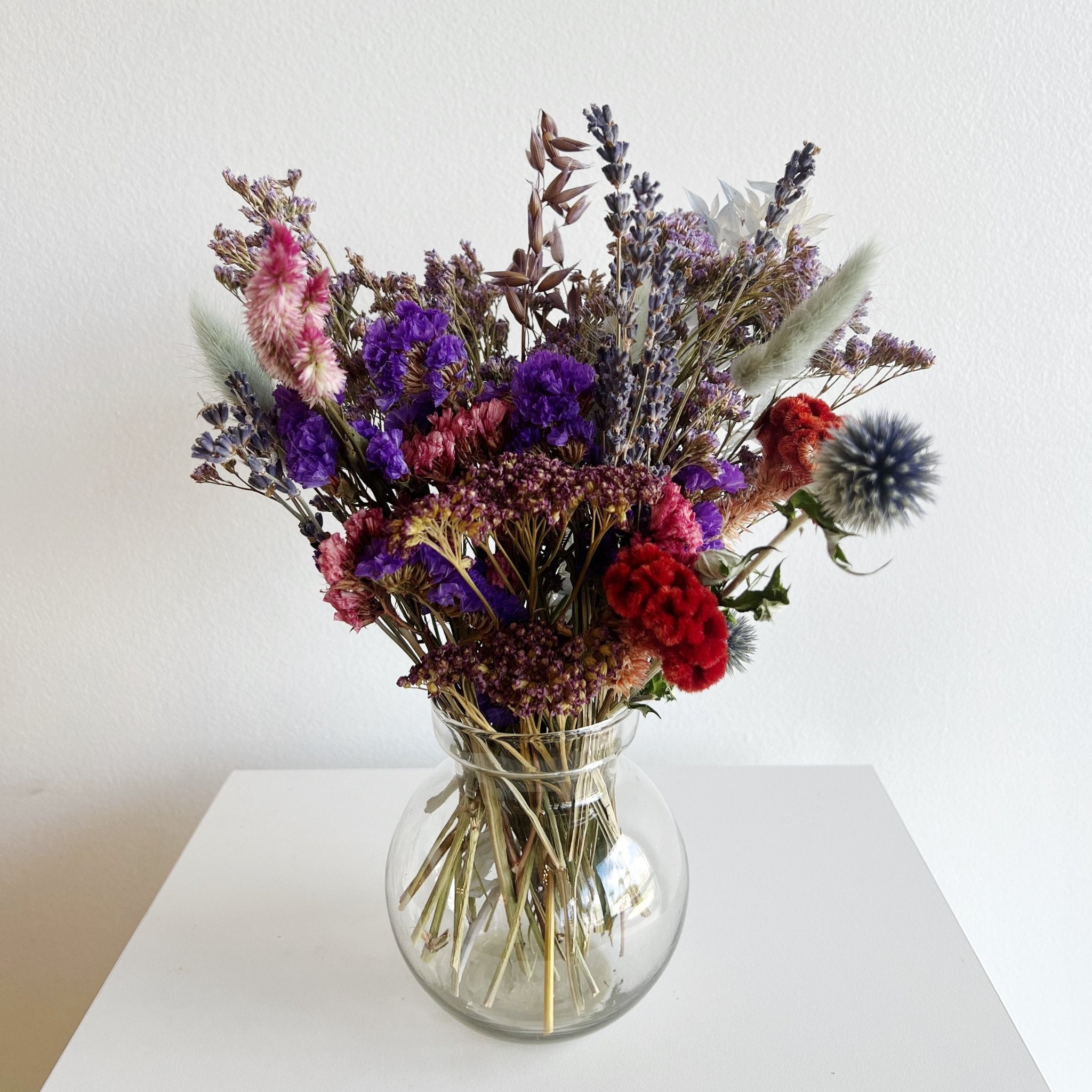 small dried flower arrangement – houseoflilac